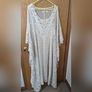 Soft Surroundings Lace Caftan with Liner